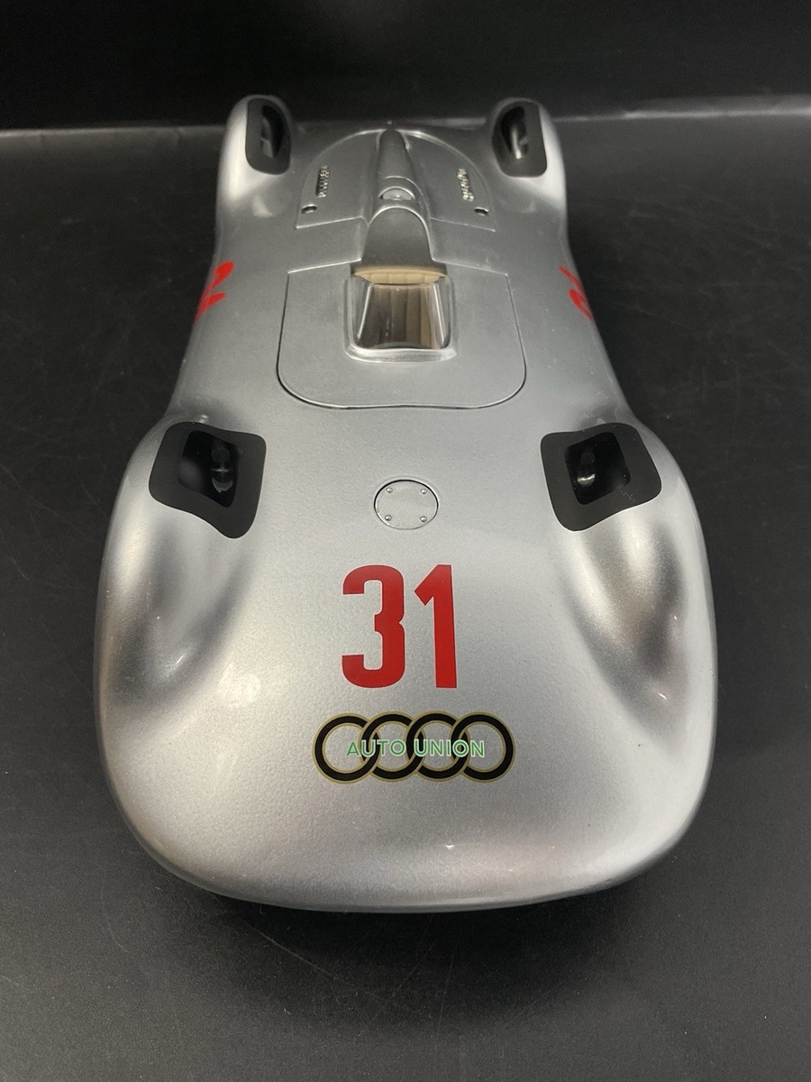 1/18 アウトウニオン タイプ C ストリームライン #31 REVELL 1/18 アウトウニオン タイプ C ストリームライン #31 REVELL