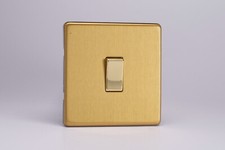 Varilight Screwless Brushed Brass 1 Gang 10 Amp 1- or 2-Way Rocker Light Switch