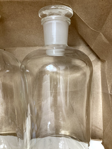 LOTE A: 2 botellas de boticario de reactivo Pyrex de colección tapón plano de vidrio molido - Imagen 4 de 6