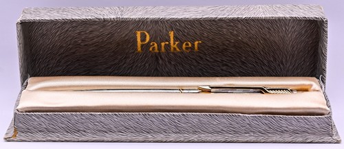 Vintage Plated Parker International/Classic GT Kugelschreiber im Etui