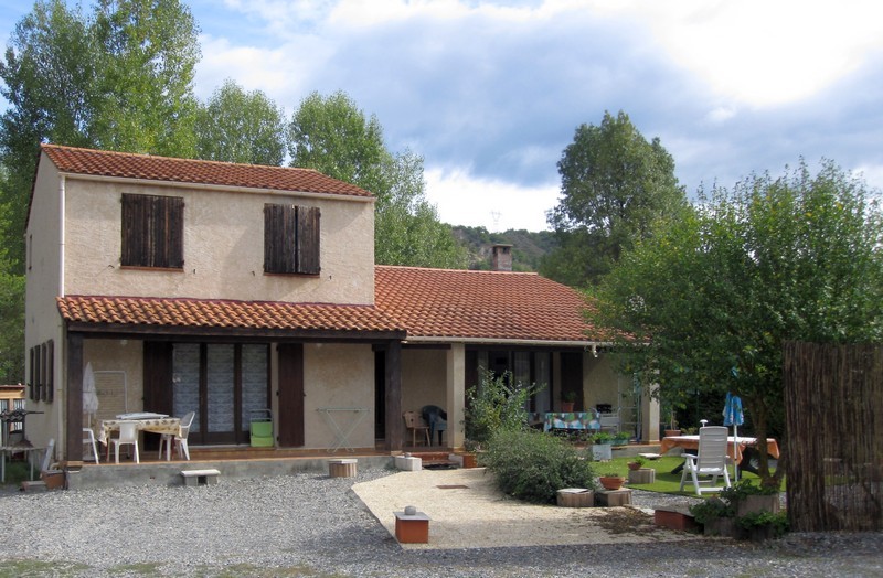 Location T3 vacances Haute-Provence Digne gîte de charme pour séjour nature
