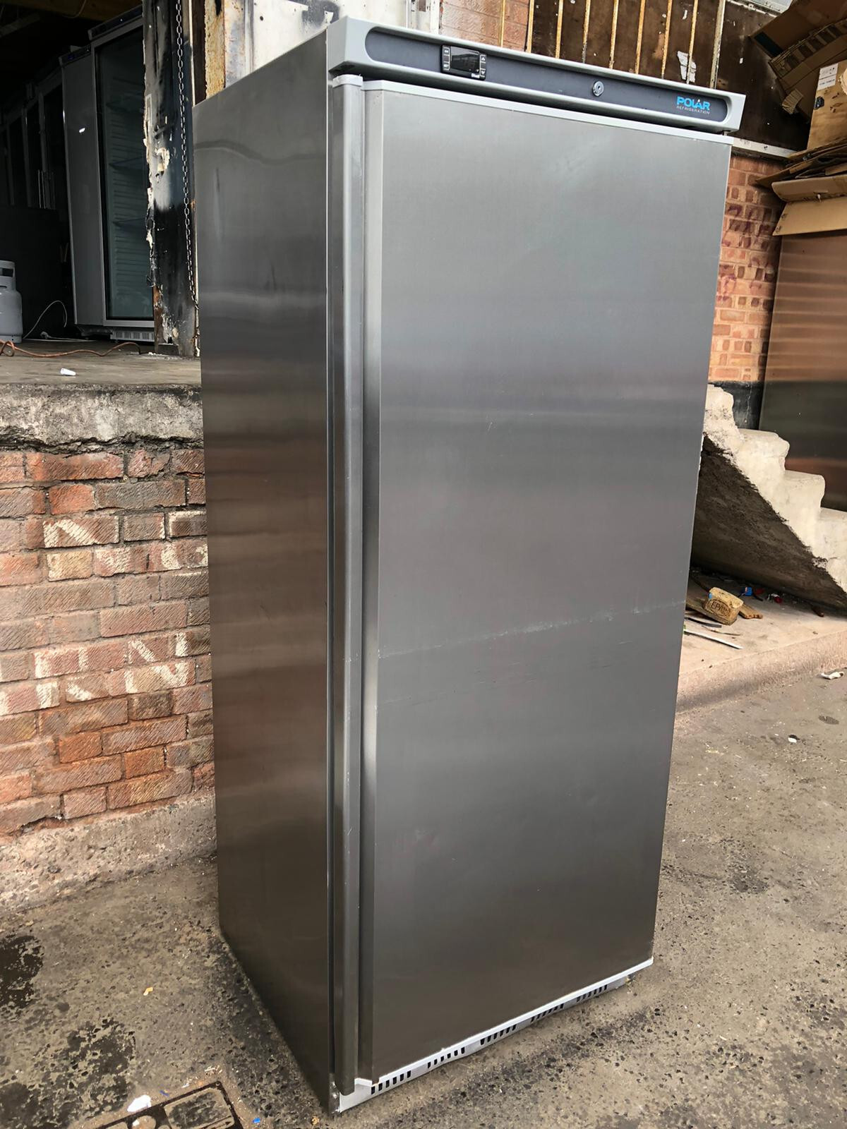 Polar CSeries EXTRA LARGE Upright Freezer STAINLESS STEEL 600Lt LOW