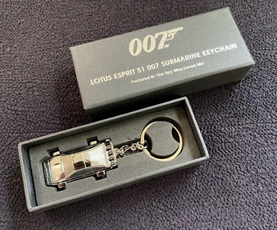 James Bond 007 Submarine Lotus Esprit S1 Spy Who Loved Me Key Ring NEW