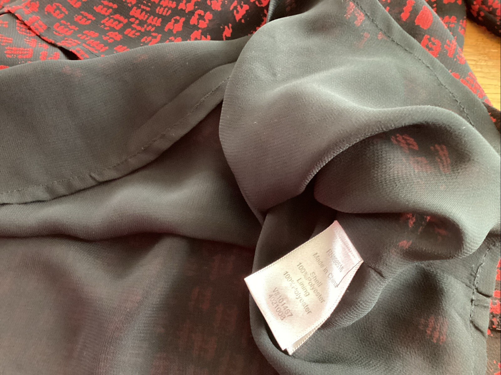 Coldwater Creek Poly Long Semi Sheer  Sleeve Line… - image 5