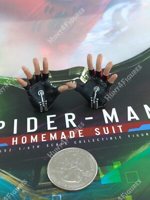 Hot Toys MMS552 Spider-Man Homemade Suit 1/6 action figure's 2 open hands only 