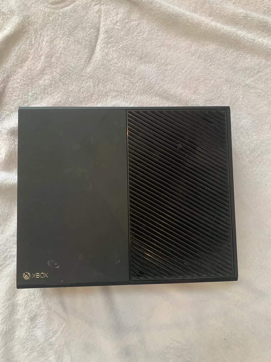 Microsoft Xbox One Day One Edition 500GB Black Console, power cord & controller Microsoft Xbox One Day One Edition 500GB Black Console, power cord & controller