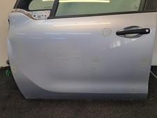 Porte avant et accessoires Peugeot 208