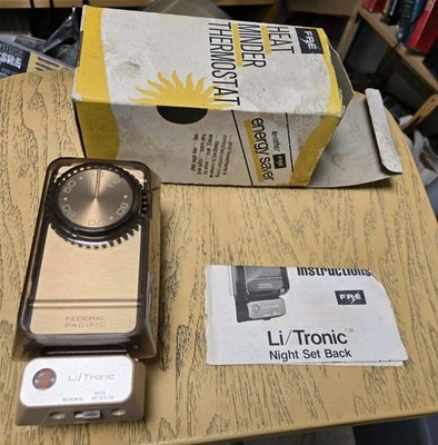 NOS F.P.E. FPE Li/Tronic LT2 Night Set Back Line Voltage Wall Thermostat 2 pole