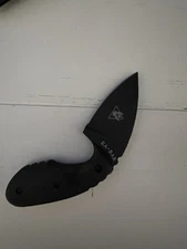 2 Black KA-BAR Knives. 1481 & 1493 Fixed Blade Knife W/Sheath