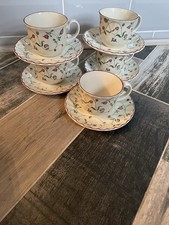 STAFFORDSHIRE TABLEWARE OAKWOOD 5 X CUPS AND SAUCERS EXCELLENT CONDITION