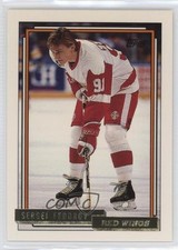 1992-93 Topps Gold Sergei Fedorov #252 HOF 1kw9