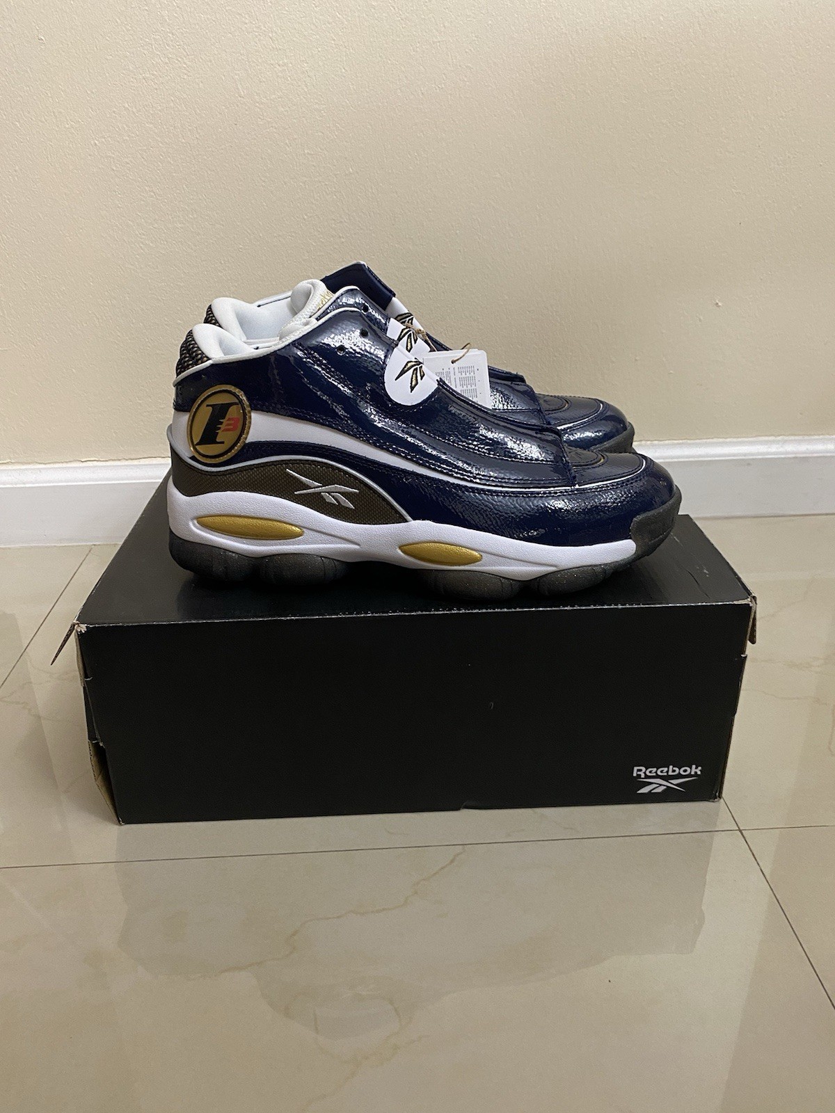 Reebok The Answer DMX Iverson ‘NCAA Pack-Georgetown’ HR1061 Men Sz 10