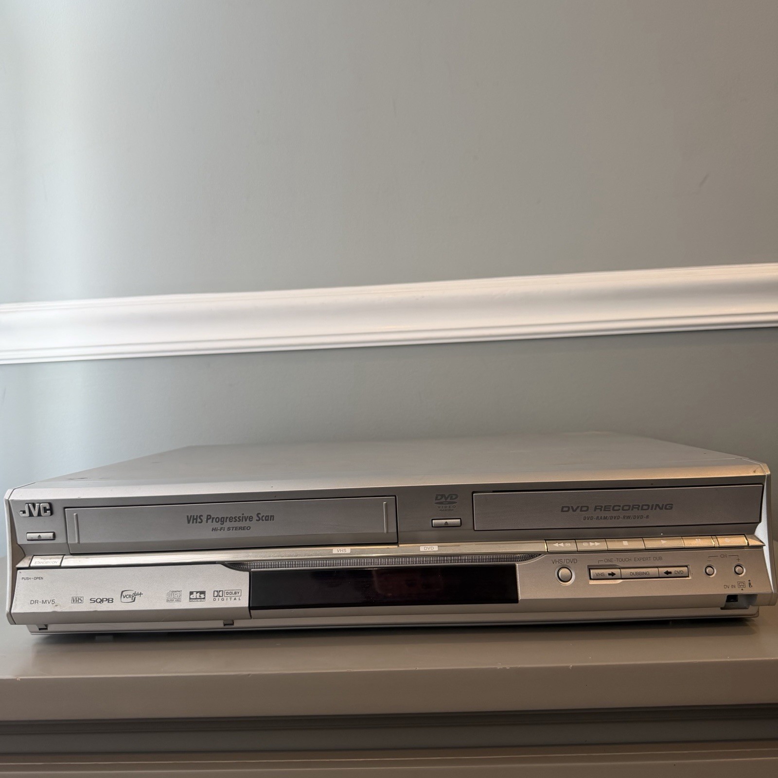 Dr-mv5su Dvd/vcr Progressive Scan Silver Tested/ No Remote