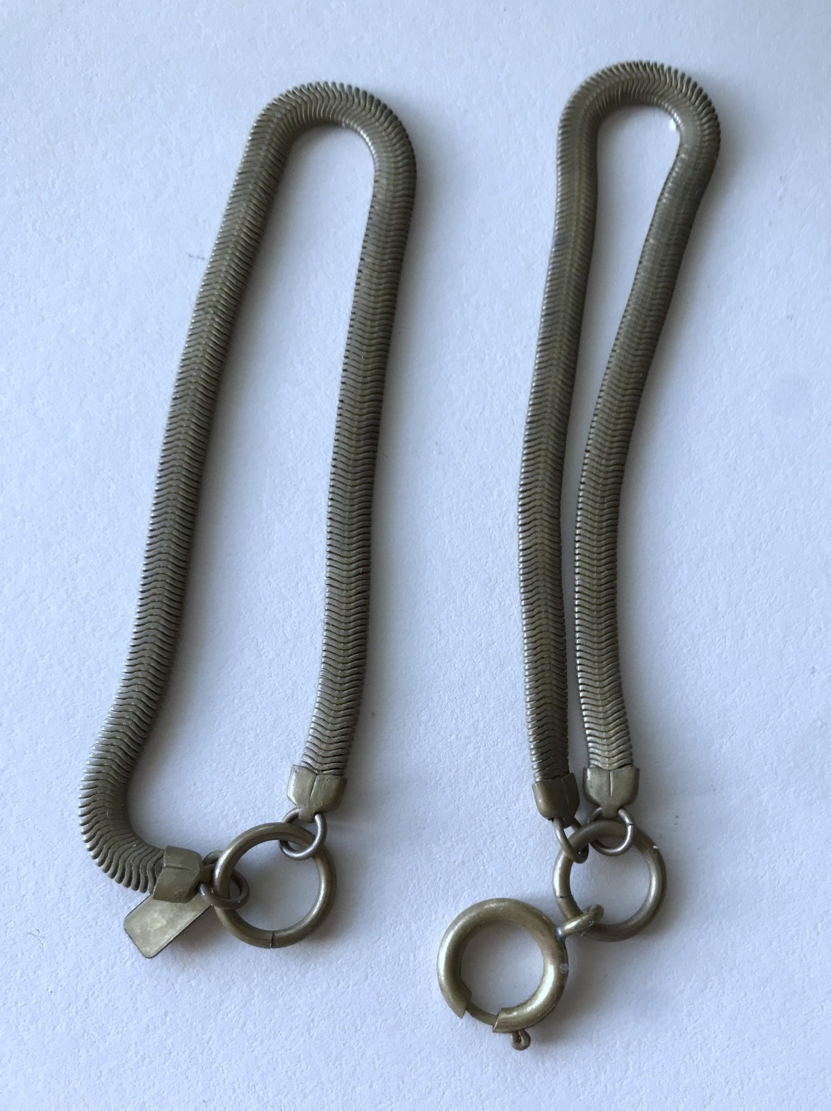 BRACELETS Antique Herringbone Pattern Pair Gold B… - image 2