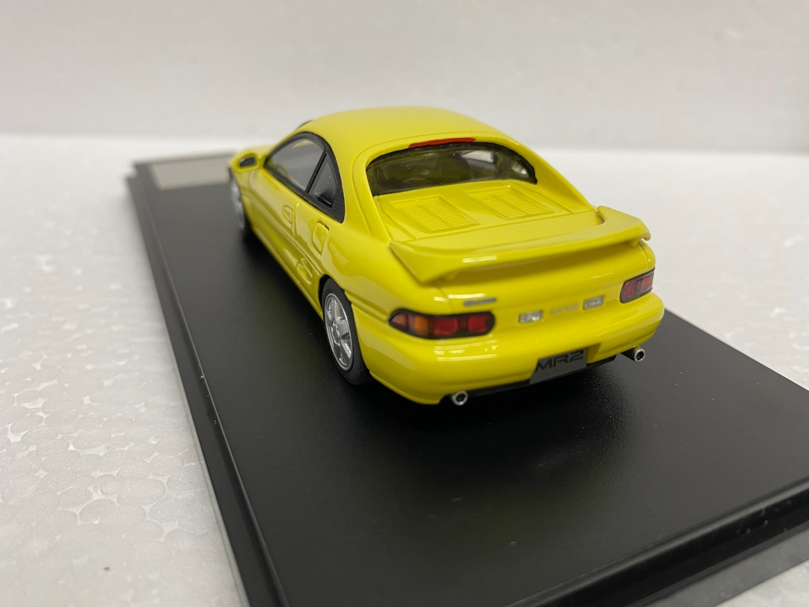 Picture 4 of 6