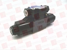 TOKYO KEIKI DG4V-3-8C-M-P7-H-7-52 / DG4V38CMP7H752 (USED)