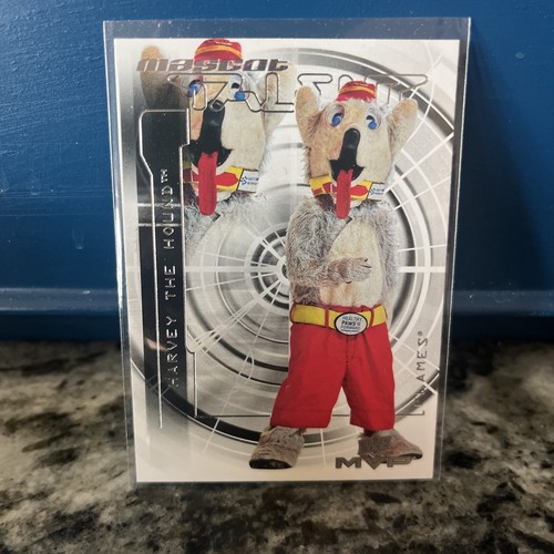 2024/25 Harvey the Hound Upper Deck MVP Gold Mascot Talent Parallel Card # MT-25