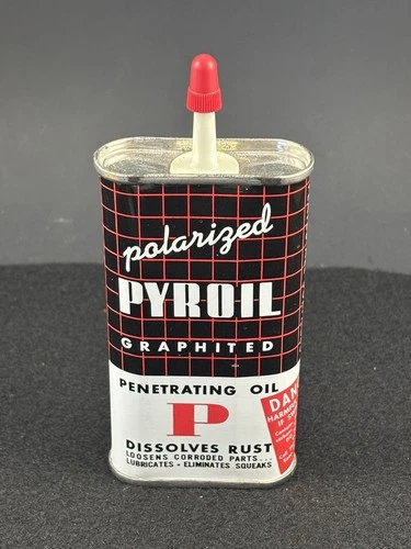 VINTAGE POLARIZED PYROIL GRAPHITED 3 OZ PENETRATING OIL TIN CAN NEAR MINT