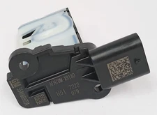Hitachi Mass Air Flow Sensor 55505735 for 19-25 Cadillac GM Buick