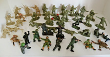 x41 MIXED PLASTIC FIGURES-MILITARY SOLDIERS Lone Star etc
