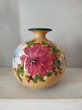 Vintage majolika vase with hand-painted flower pattern Signed