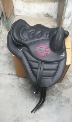 NEW SYNTHETIC bare foot Treeless (Light Weight) saddle black  with Stirrup