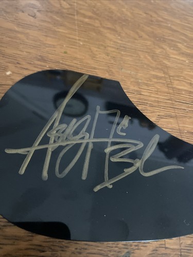 Ashley McBryde Signed Autographed Guitar Pick Guard Beckett BAS Country Music - Picture 3 of 6