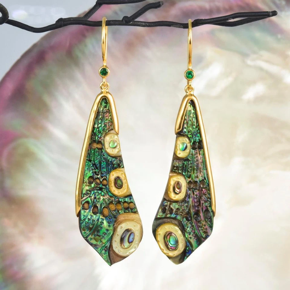 Dragonfly Wing Earrings Abalone Carving Gold Vermeil Sterling & Emerald 6.01 g - Image 3 of 4