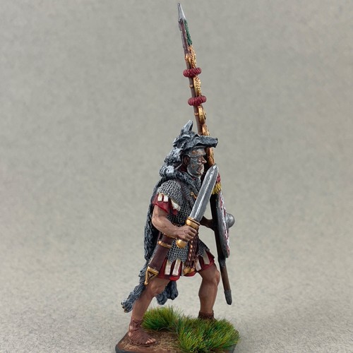 Historical figure, Roman soldier miniature 54 mm 1/32, Roman Signifer sculpture - Picture 13 of 19