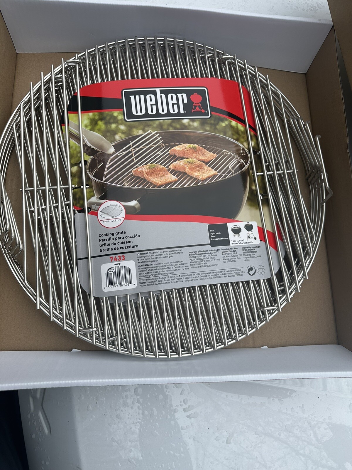 Weber Hinged Cooking Grill Grate 18 in. NEW, 7433