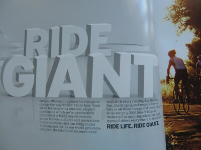 Original 2009 Giant Bicycle Full Line Deluxe Sales Brochure 