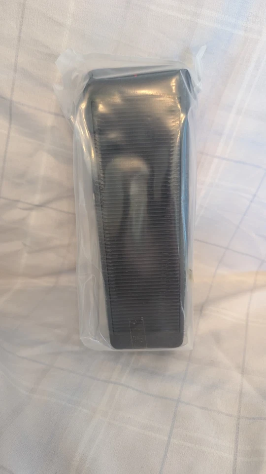 Pedal de efeitos de guitarra Modtone vintage Wah. Novo na caixa lacrada de fábrica - Imagem 3 de 4