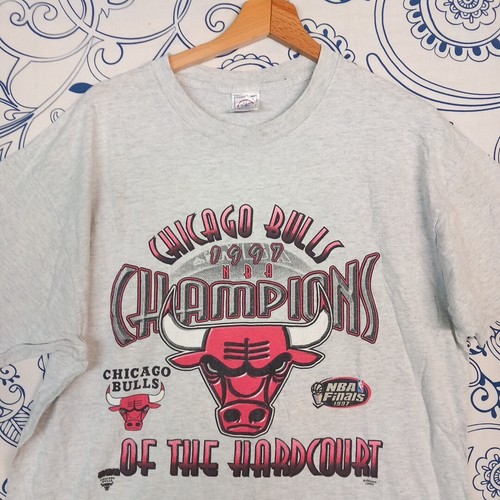 CHICAGO BULLS 1997 VTG TEE NBA FINALS ORIGINAL DELTA L CHAMPIONS VINTAGE 90S RAR