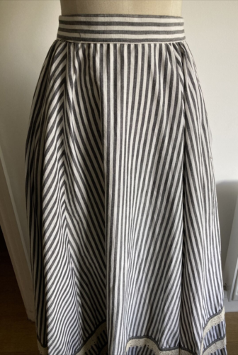 1970s Mexicana of Lower Sloane Street London Striped Skirt, 13.25" across waist - Picture 2 of 10