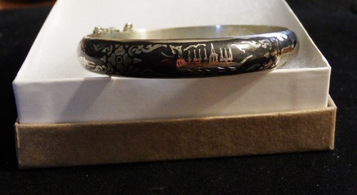 Thai Nakon Sterling Silver Thai Pattern 10 mm Bangle Bracelet 21 grams - Picture 2 of 3