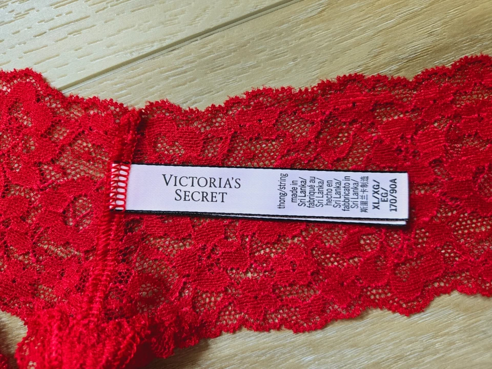 Victoria's Secret Red Stretch Floral Lace Pink Lips Kiss Thong String Panties XL - Image 3 of 3