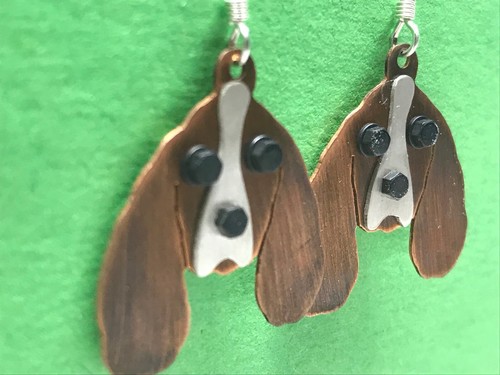 1” Fashion Earrings Pierce Dangle Dog BASSETT Hound Cut Metal Handmade Originals - Picture 2 of 6