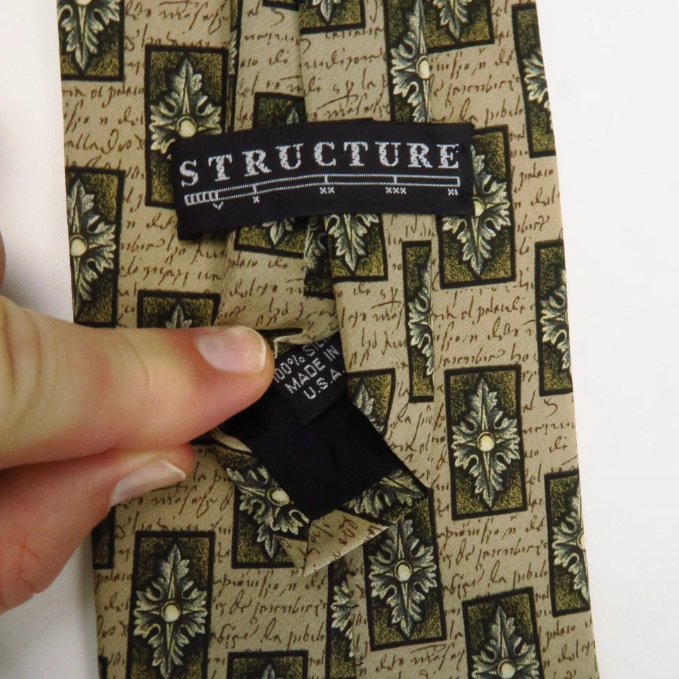 Medallón decorativo vintage estructura escritura foulard verde tostado 56"x4" clásico Foto 3 de 4