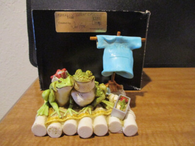 Harmony Kingdom Artist Neil Toadally Love Cruise Frogs Free US Shipping