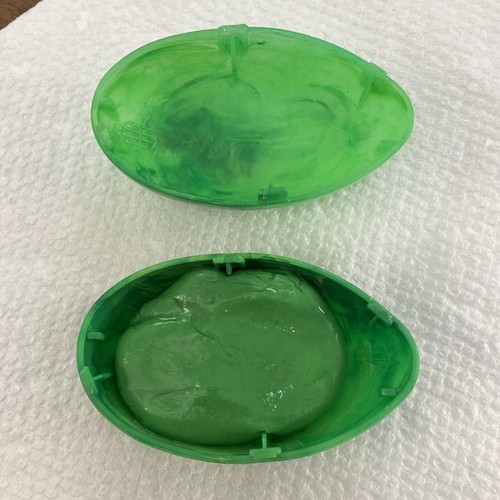 VINTAGE 1993 SILLY PUTTY GREEN BY BINNEY & SMITH - 第 4/17 張圖片