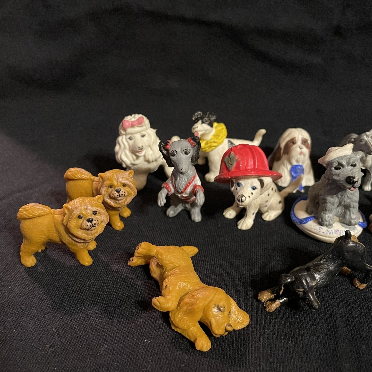 1990's Precious Puppies 17of24+1 Dublicate And 2 Baby Wild