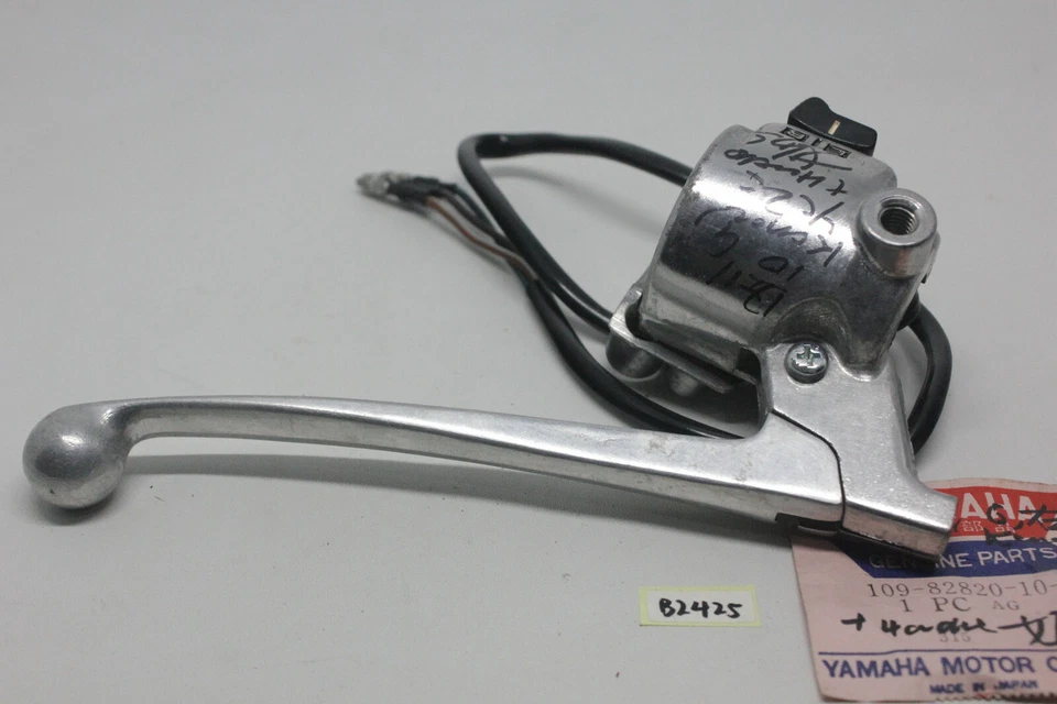 INTERRUPTOR DE MONTAJE DERECHO YAMAHA YL1 YL2 L2G YF1 109-82820-10 GENUINO NOS JAPÓN Foto 4 de 4