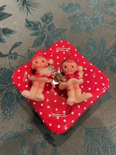 2 Vintage Hartplastik Elfen Elfen Pixies Mädchen 2,5" Glocken & Geschenk 1950er unbeschriftet - Bild 5 von 11
