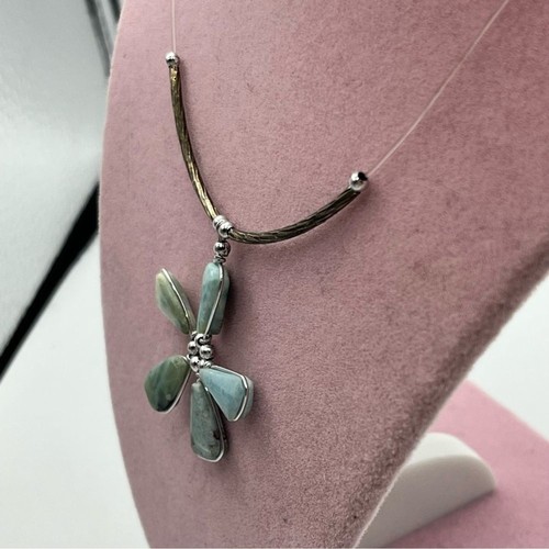 Elegant Silver tone and Larimar gemstone Blue Flower Pendant Necklace - Picture 5 of 8