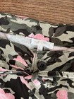 NWT Riley & James Baggy Cargo Pink Rose Camouflage Jeans Size Large — photo 2