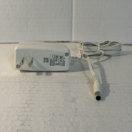 NETGEAR Orbi RBS20 AC2200 Tri-Band Wi-Fi Coverage Whole Home Satellite W/ Cord - Picture 11 of 16