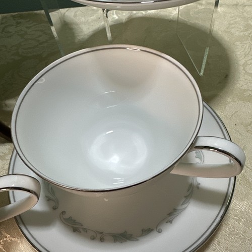 Vintage Noritake Brooklane Set of 4 Tea / Coffee Cups & Saucers #6112 - Picture 4 of 14