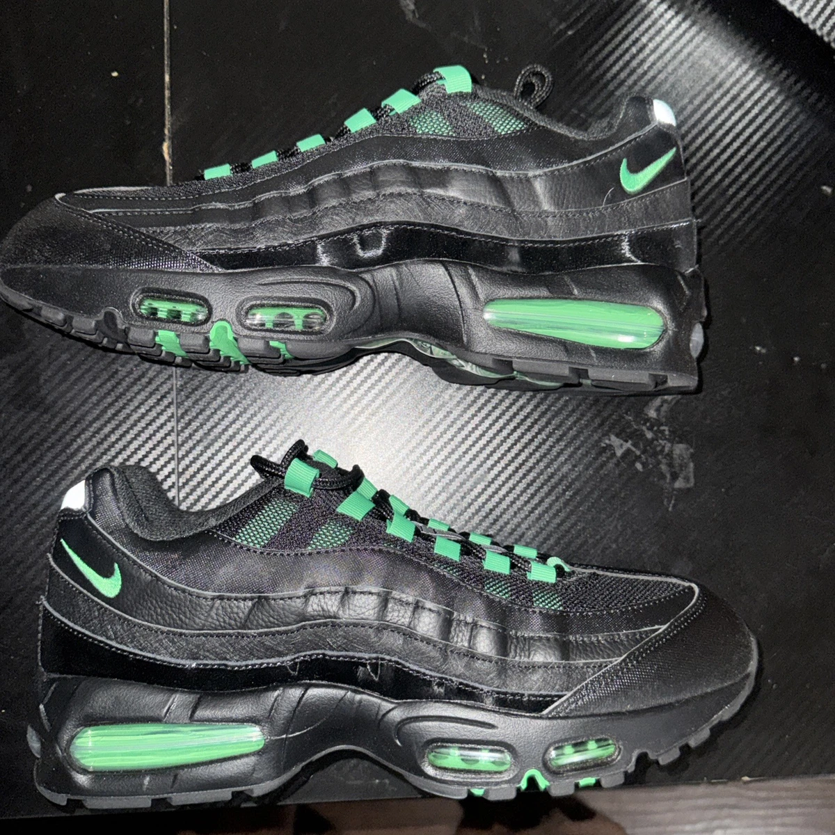 Las mejores ofertas en Nike Air Max 95 OG Black Green Shock | eBay