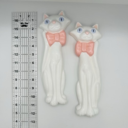 Set Targhe da Parete in Gesso Kitschy Bianco Gatti Retrò Stile Vintage - Foto 2 di 3
