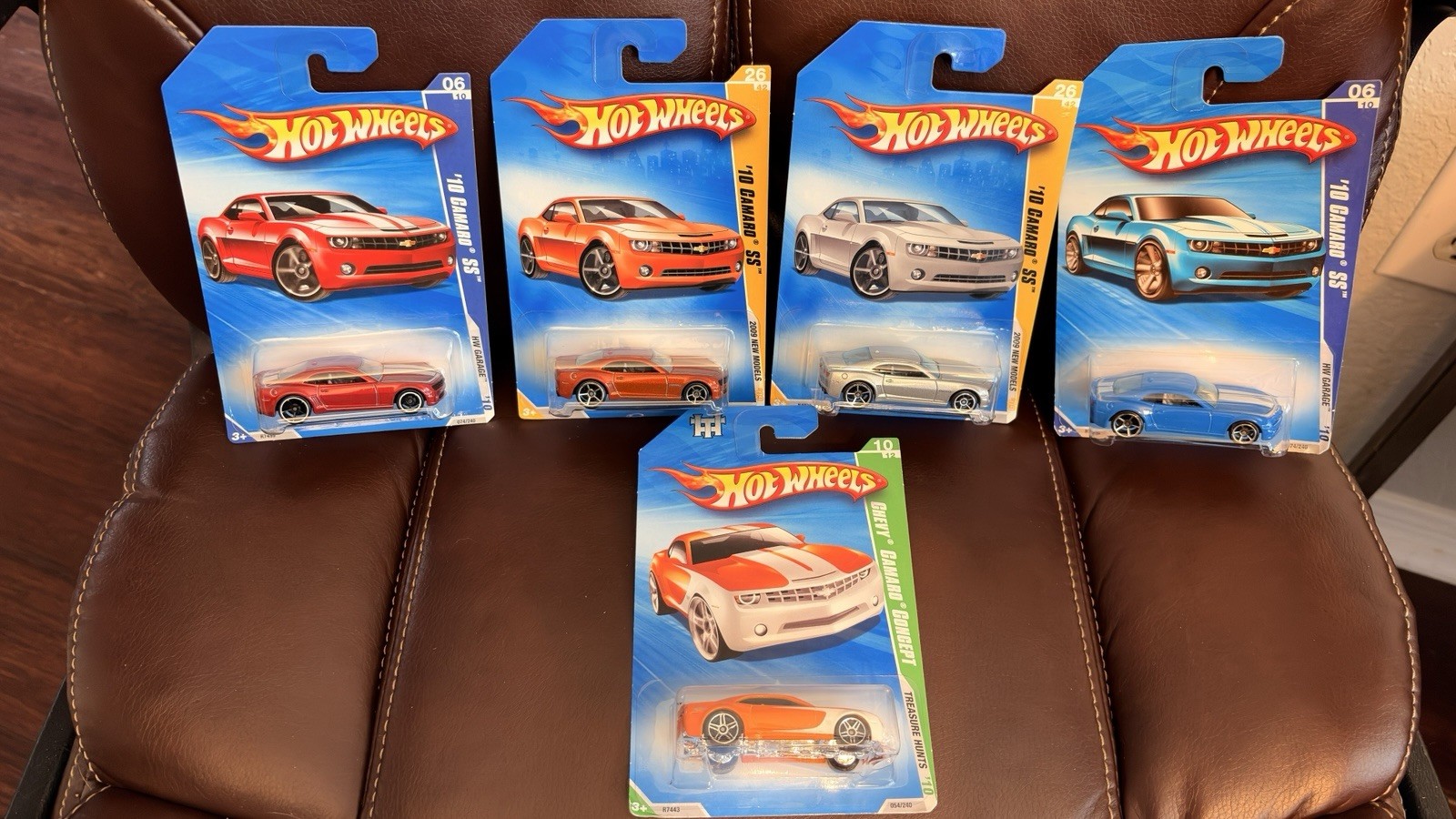 Hot Wheels Lot Of 5 2010 Chevy Camaro SS Concept Treasure Hunt Red Silver Blue